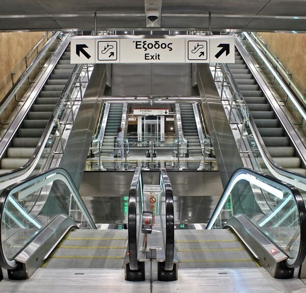 creative online hub web engine