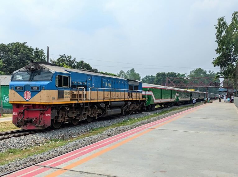 dynamic web engine platform details